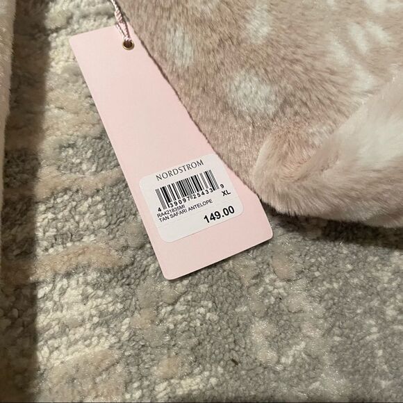 NWT Rachel Parcell Jackets & Coats Print Faux Fur Jacket - Picture 7 of 12